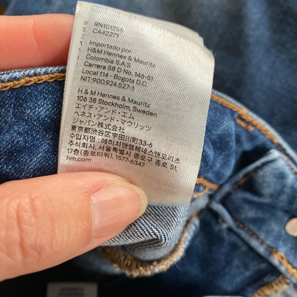 3/$15 🥳 H&M Curvy Ultra High Waist Jeggings Denim Jeans - Picture 11 of 16